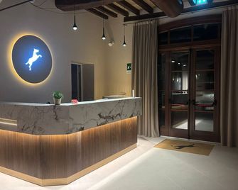 Locanda Del Lupo - Soragna - Front desk