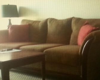 Highland Court Motel - Fairmont - Huiskamer