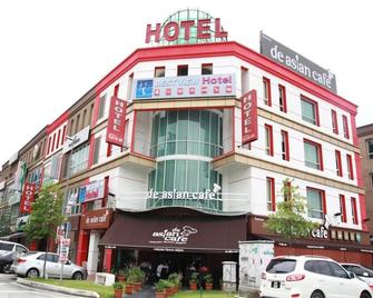 Best View Hotel Kota Damansara - פטאלינד ג'איה - בניין