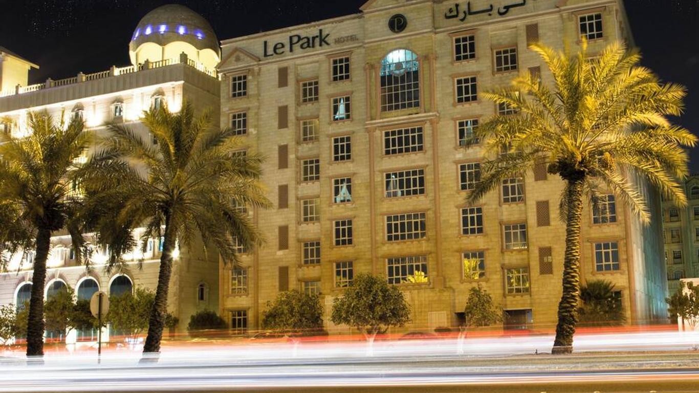 Le Park Hotel