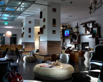 Bungalow Hotel - Long Branch - Bar