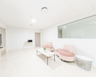 Dixon Residences - סידני - סלון