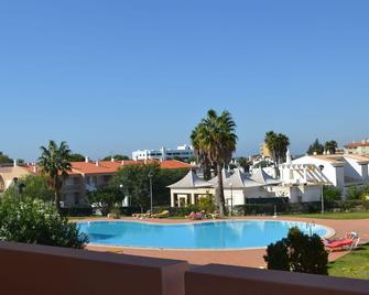 Eden Vilage by Garvetur - Vilamoura - Basen