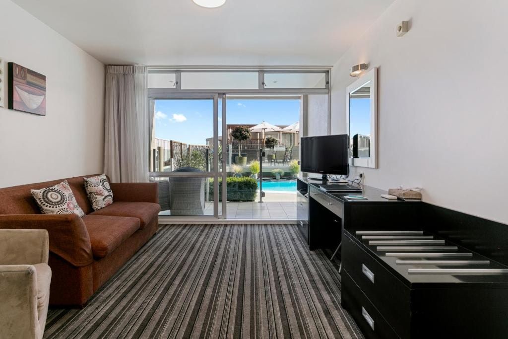 The Reef Resort - טאופו - סלון