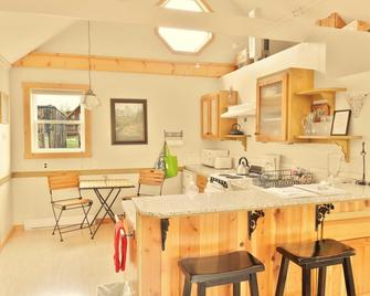 The Cottage At Heron Glass In Driggs - Driggs - Kitchen