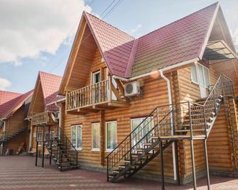 Edem Hotel - Boryspil’ - Gebouw