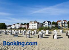 Strandhotel Bansiner Hof - Heringsdorf (Mecklemburgo-Pomerânia Ocidental) - Edifício