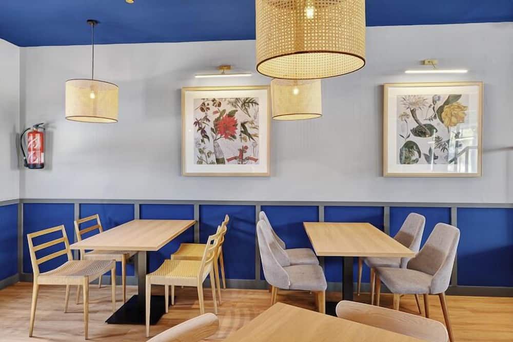 بي آند بي هوتل جيرونا 2