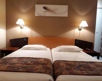 Logis Le Relais de Fusies - Lacaune - Chambre