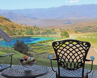 Little Switzerland Resort by Dream Resorts - Bonjaneni - Balcony