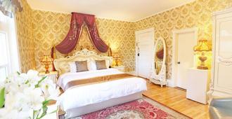 prince inn - Charlottetown - Bedroom