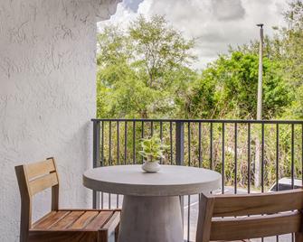 Tucker At Palm Trace Landings Fort Lauderdale - Davie - Balcony
