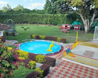 Los Alpes - La Tebaida - Pool