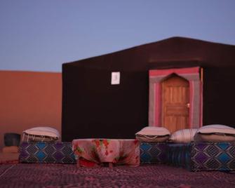 Desert Mhamid Bivouac & Guest house - Mhamid - Habitación