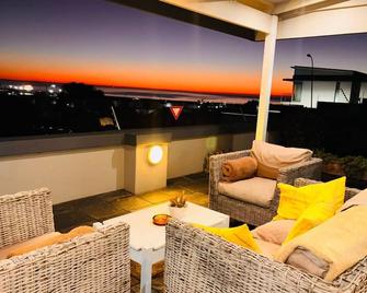 Sir Roys At The Sea - פורט אליזבת' - מרפסת