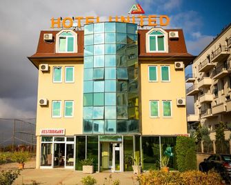 Hotel United - Pristina - Edifício