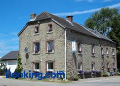 B&B La Niouche - La Roche En Ardenne - Edificio
