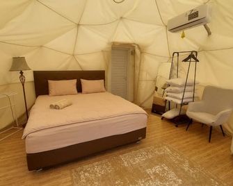 Himalaya 1 - Private Dome - Padasul - Bedroom