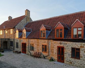 The Dairy at High House - Montacute - Budova