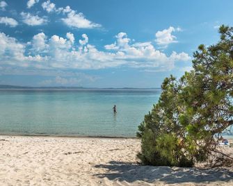 Rema Hotel - Vourvourou - Beach