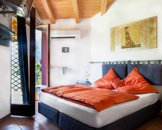 Agritur La Cort - Arco - Camera da letto