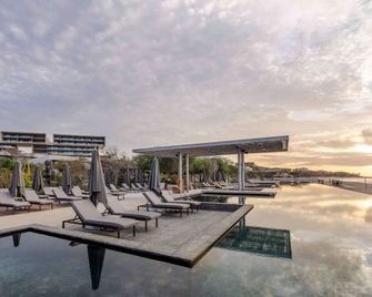 The Club at Solaz Luxury Villas - San José del Cabo - Piscina