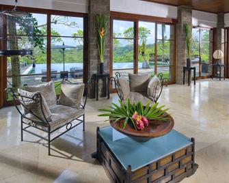 Stunning View! 6br Villa W/ Waterfall & Feature Garden Near Ubud! W/Pool! - Bangli - Lobby