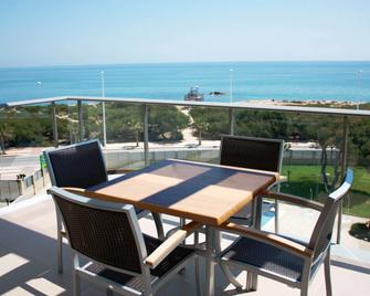 Apartamentos Alcocebre Suites 3000 - Alcossebre - Balcony