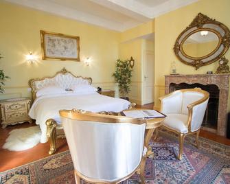 Château Rieutort - Saint-Pargoire - Habitación