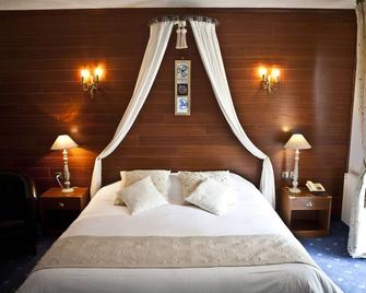 Hotel Le Branhoc Logis Brit Hotel - Auray - Bedroom
