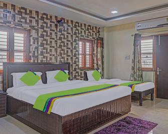 Itsy By Treebo - Vhr Residency - Haridwar - Schlafzimmer