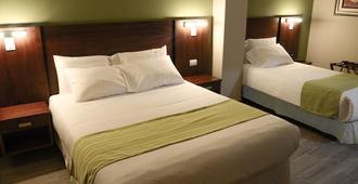 Hotel San Agustin Plaza - Latacunga - Bedroom