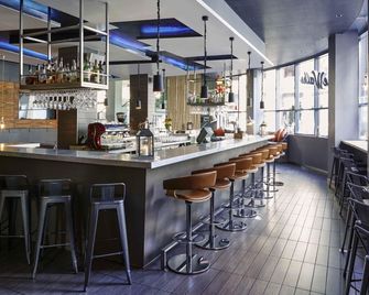 Novotel Liverpool Centre - ליברפול - בר