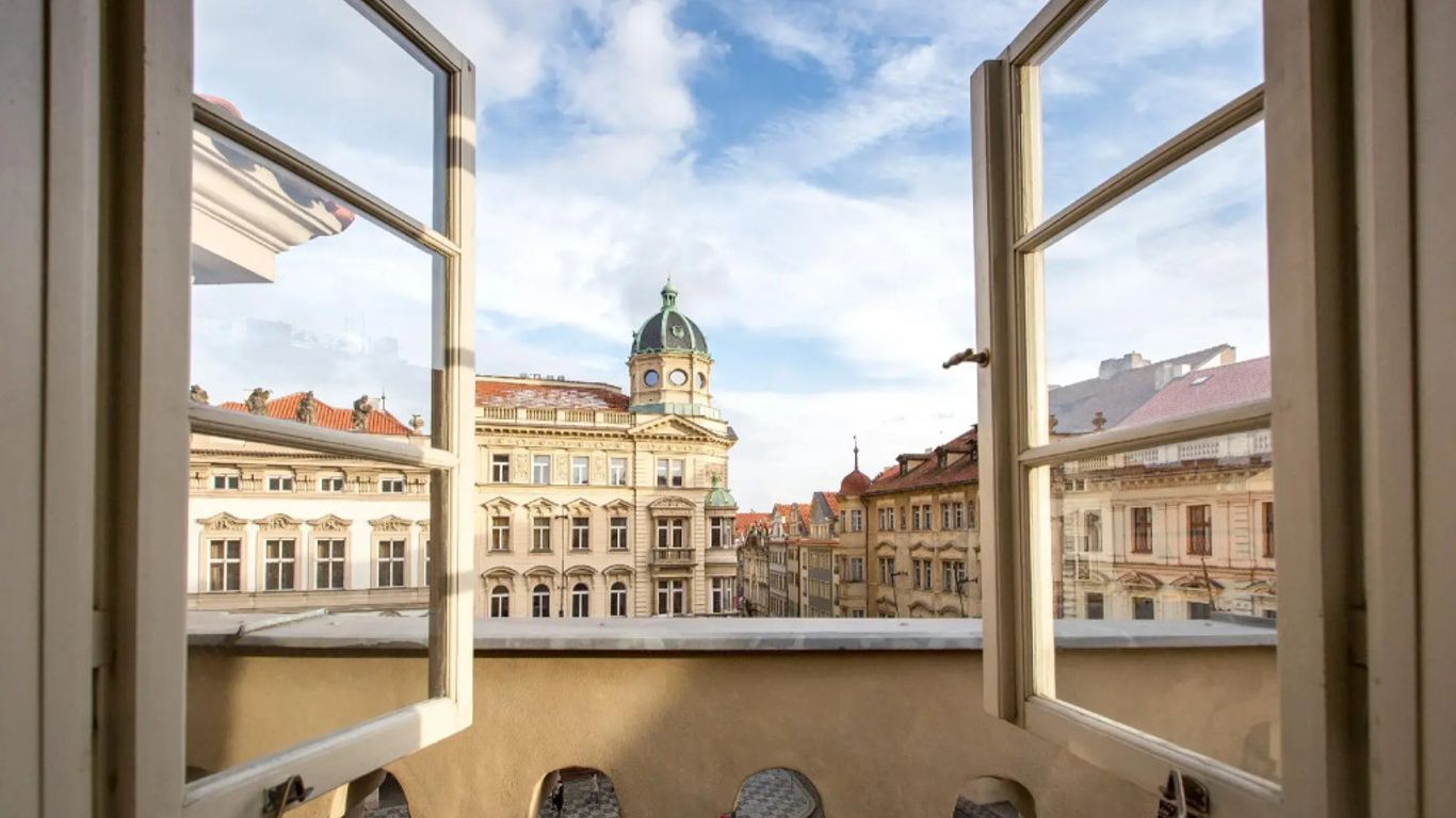 Miss Sophie's Charles Bridge