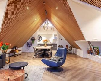 Stylish forrest Villa \'Bij Klaas\' with 4 bathrooms - Rijs - Sala de estar