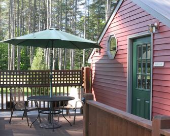 Old Saco Inn - Fryeburg - Patio