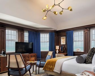 White Horses by Everly Hotels Collection - Brighton