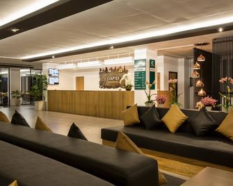iChapter Hotel Suvarnabhumi - Mueang Samut Prakan - Front desk