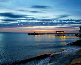 Beachcliff Hotel and Apartments - Cardiff