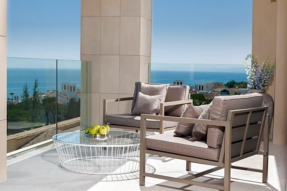 The Oasis by Don Carlos Resort - Adults Only