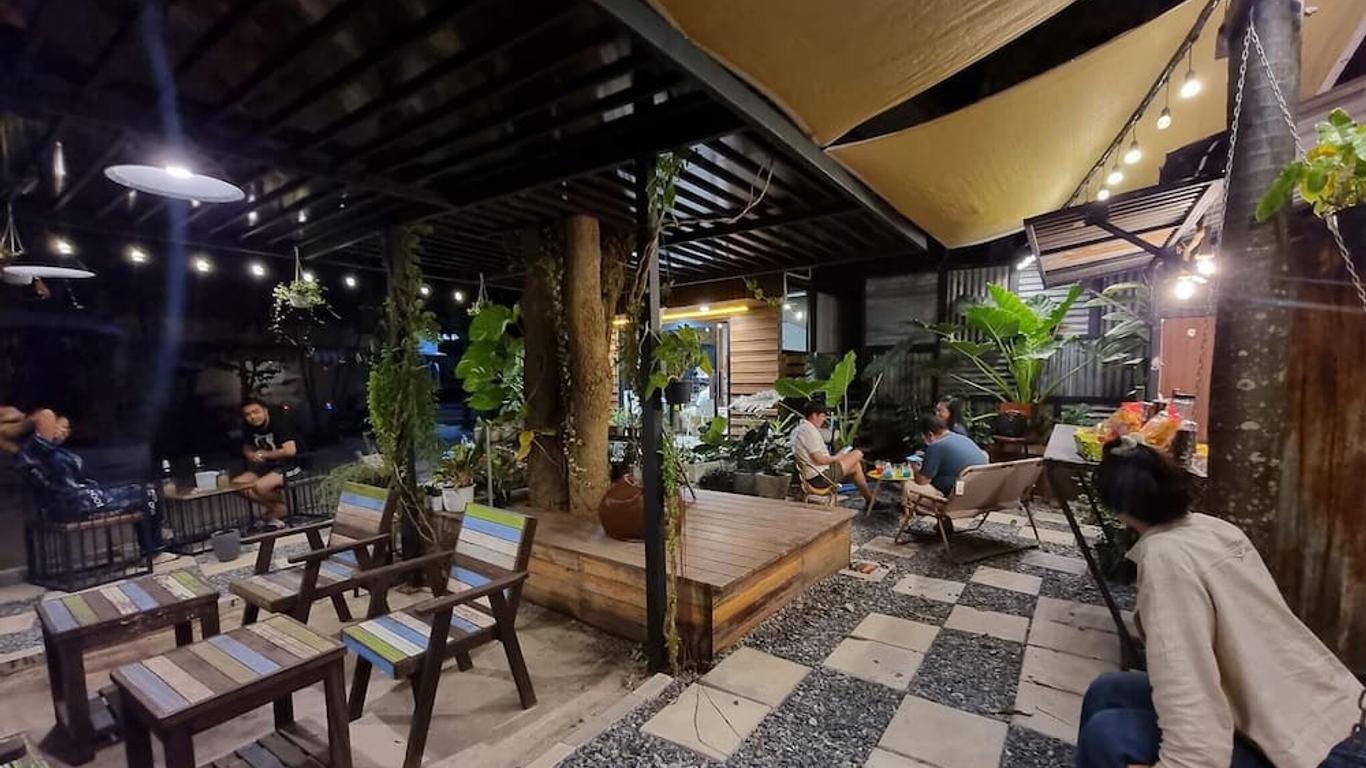 薩卡奧黃金屋酒店