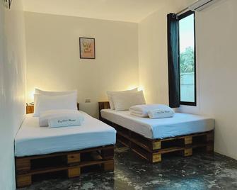 Pig Dive Hostel Moalboal - Moalboal - Chambre