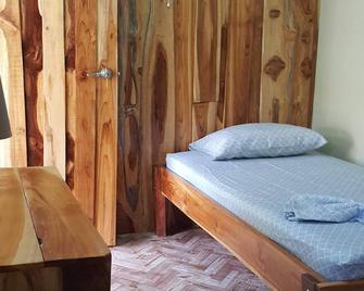 El Gecko Hotel & Tours - Paquera - Habitación