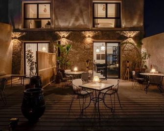 Hôtel Oasis Dakhla - דאקלה - פטיו