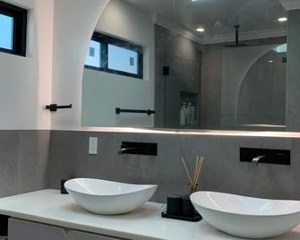 Ac 2 Cozy Evergreen Home - San Jose - Baño