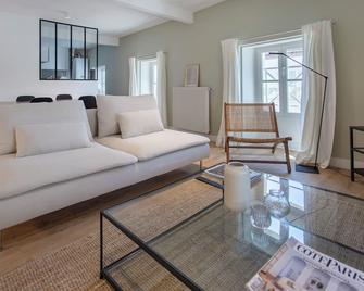 Appartement entier - Centre historique - Angoulême - Wohnzimmer