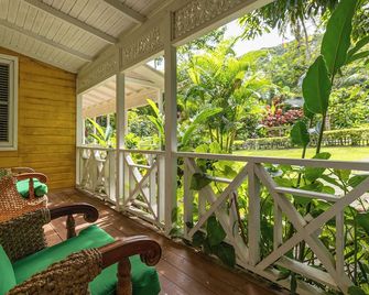 Fond Doux Eco Resort - סופרייר - מרפסת