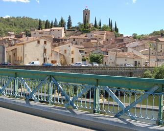 Holiday home in charming village of the Regional Park of Haut Languedoc - Camplong - Balcón