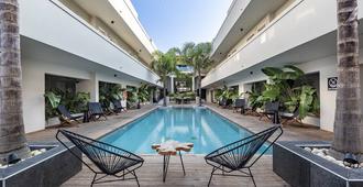 More Meni Residence & Suites - Kos - Pool
