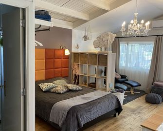 Holiday home De Waterhoek - to enjoy silence and tranquility. - Eindhout - Chambre